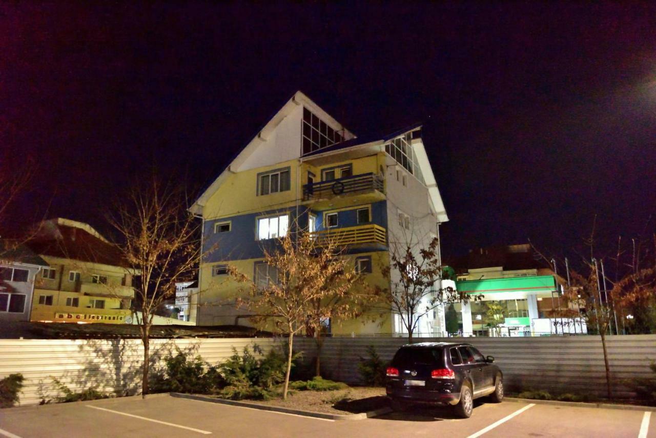 Pensiunea La Safari Târgu Neamţ Exterior foto
